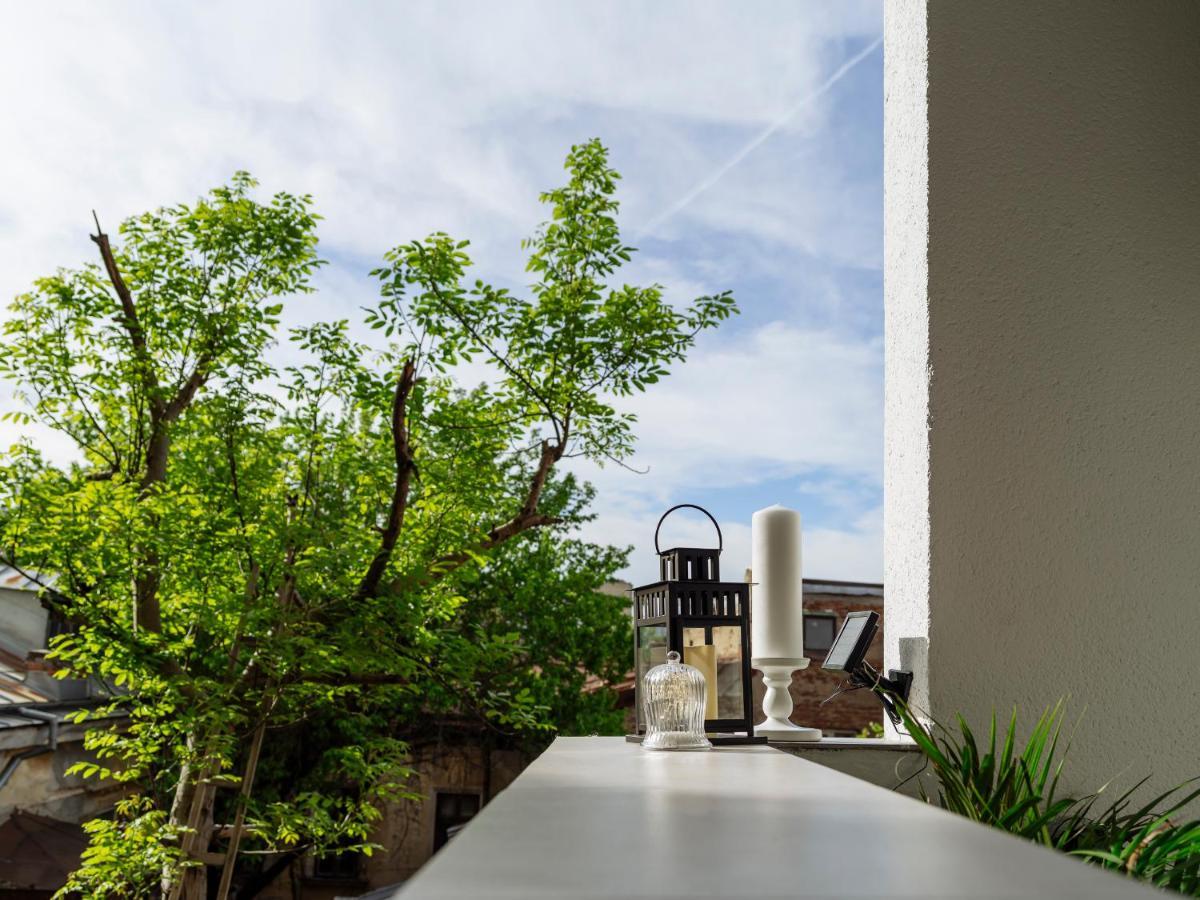 Bright 3Br Flat - Top Location - Green View Balcony Bucharest Exterior photo