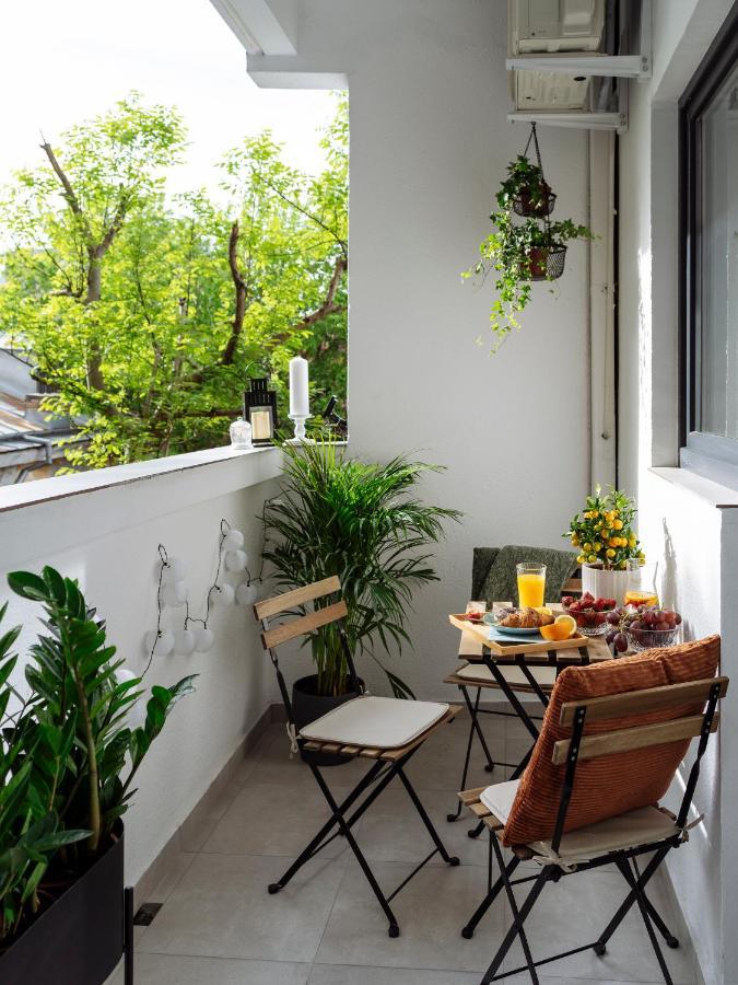 Bright 3Br Flat - Top Location - Green View Balcony Bucharest Exterior photo
